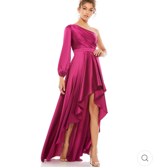 Mac Duggal High Low One Shoulder Flowy Gown Berry Size 4